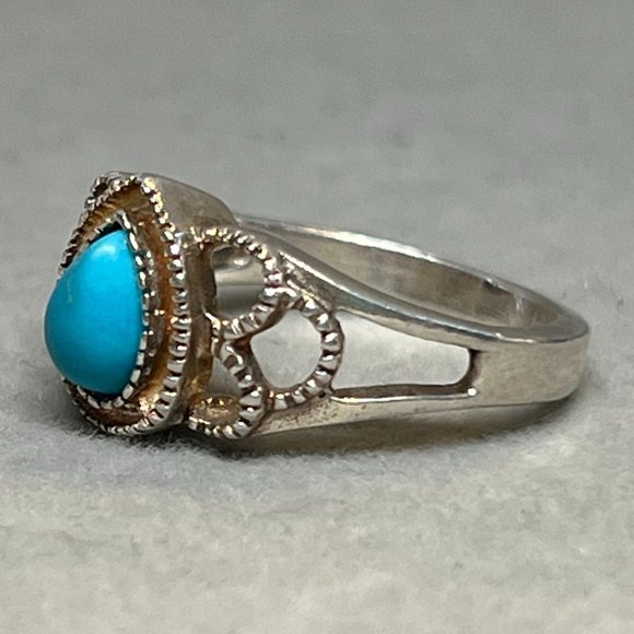 Turquoise Sterling Ring - Picture 7 of 16